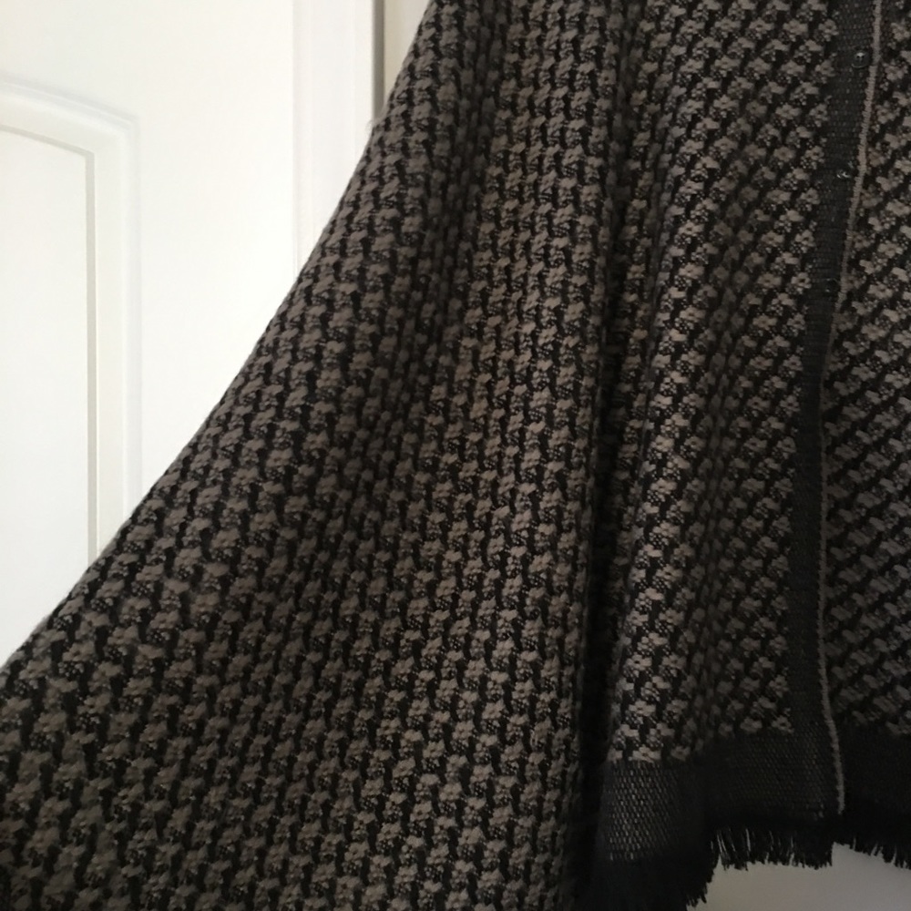 STELLA & DOT SCARF/WRAP - Picture 4 of 8